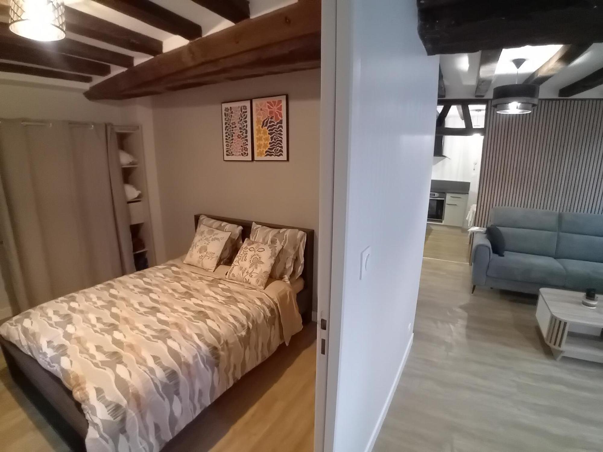 Ferienwohnung Le Vieux Laval Laval  Exterior foto